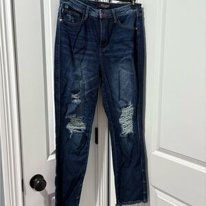 Judy Blue Dark Wash Distressed Straight Leg Jeans